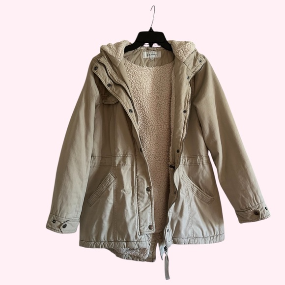 Sebby Cream Sherpa-Lined Jacket - Picture 2 of 5